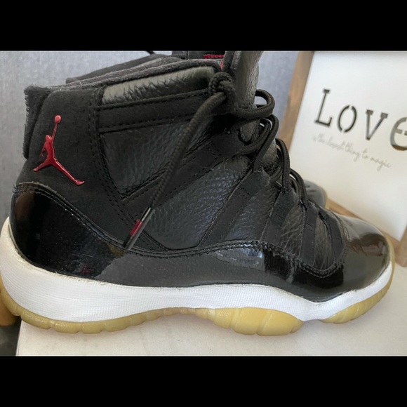 Jordan 11 retro 72-10 - Picture 3 of 3